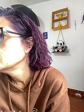 Snapshot of Goddess-Love- chatting on October 31, 12:31 pm Goddess-Love- online show from October 31, 12:31 pm