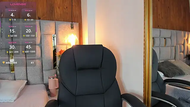 Snapshot of Saori_newman chatting on September 25, 11:42 am Saori newman online show from September 25, 11:42 am