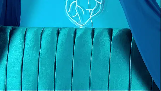 Snapshot of Lunamistyc chatting on October 7, 7:29 pm Lunamistyc online show from October 7, 7:29 pm