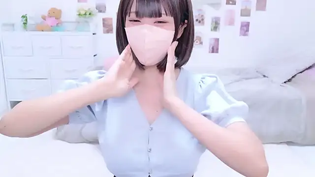 aki zzz online show from October 1, 3:55 am