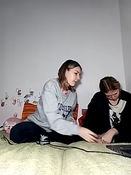 ella grays online show from February 24, 5:11 pm