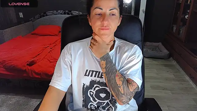 Aria Dl online show from October 13, 11:46 am