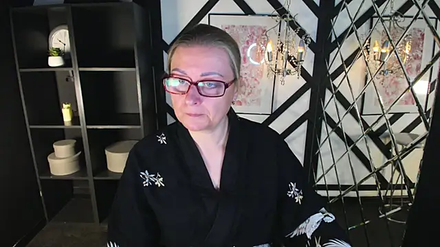 Snapshot of AlexandraKind chatting on October 1, 1:49 pm AlexandraKind online show from October 1, 1:49 pm