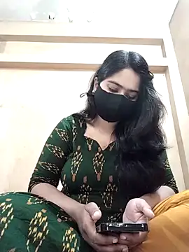 Magical Girl- online show from November 28, 4:48 am