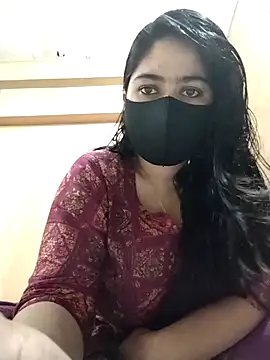 Magical Girl- online show from October 7, 8:08 am