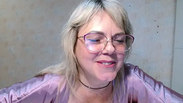 sweetsunset11 online show from October 15, 3:25 pm