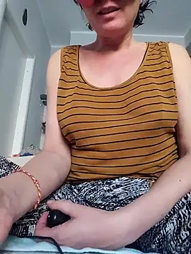 Vagabondainnamorata online show from April 4, 3:22 pm