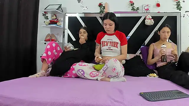 abby eemily online show from October 7, 12:20 pm