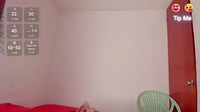 Snapshot of Zoey_Donovan chatting on October 5, 8:58 pm Zoey Donovan online show from October 5, 8:58 pm