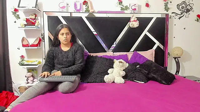 thedream girls online show from September 15, 12:02 pm