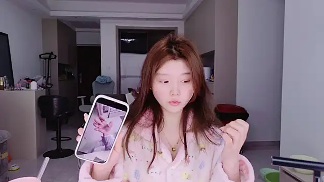 yang-yang-yang online show from February 11, 2:29 pm