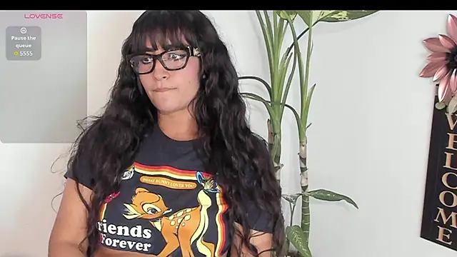 Snapshot of Lady_Rey chatting on October 17, 2:04 am Lady Rey online show from October 17, 2:04 am