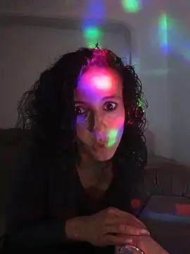 AriannaRussell  online show from June 5, 12:55 pm