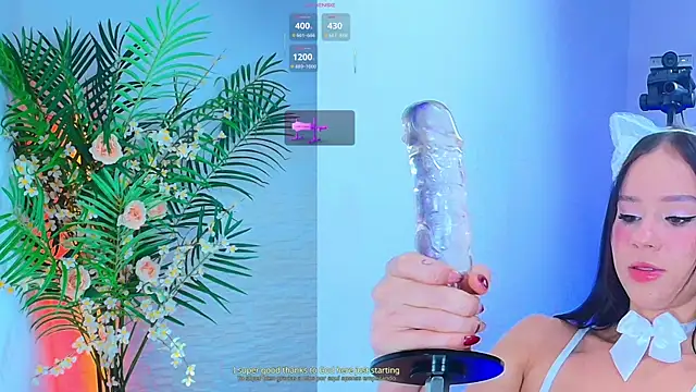 Snapshot of Kinky__Karo chatting on September 21, 1:04 am Kinky Karo online show from September 21, 1:04 am