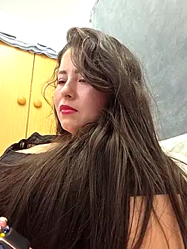 NeredaXxx online show from October 18, 11:17 pm