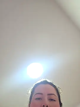 NeredaXxx online show from April 16, 8:30 pm