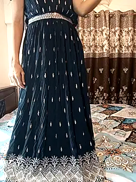 Cute-Bhavya online show from September 17, 1:31 pm