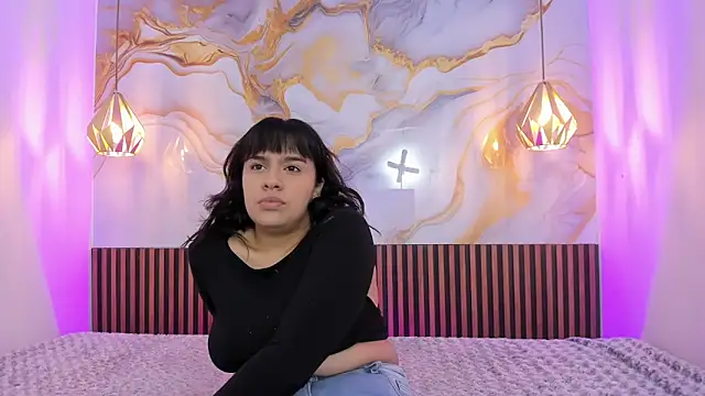 MelissaGilll online show from October 3, 8:14 pm