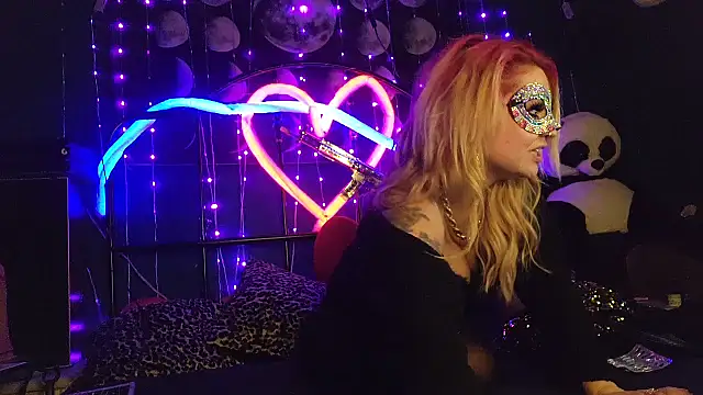 anonymouszN online show from November 2, 9:51 pm