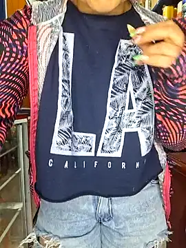 Snapshot of nidia2026 chatting on September 27, 9:33 pm nidia2026 online show from September 27, 9:33 pm