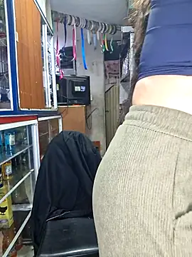 Snapshot of nidia2026 chatting on October 2, 10:48 pm nidia2026 online show from October 2, 10:48 pm