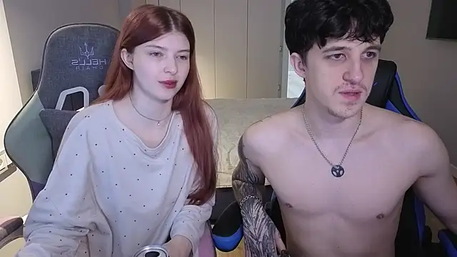 Snapshot of gopolsme chatting on October 16, 5:59 pm gopolsme online show from October 16, 5:59 pm