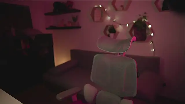 Berberis  Silene online show from October 12, 4:20 pm