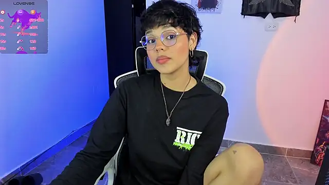 gooddess isis online show from October 21, 6:06 am