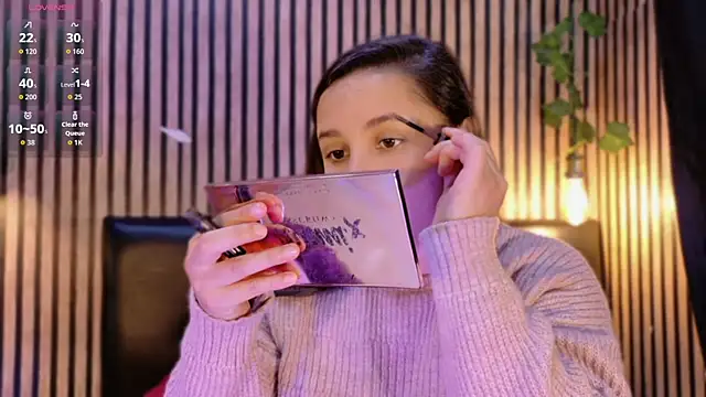 Snapshot of Victoria_Ponce1 chatting on October 4, 9:41 pm Victoria Ponce1 online show from October 4, 9:41 pm