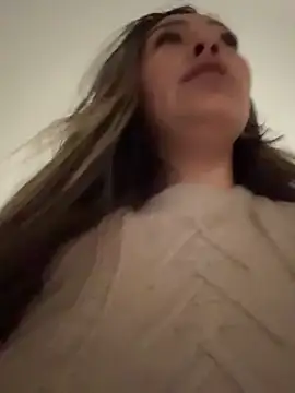 LIZ-06  online show from April 16, 8:52 pm