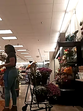 kobrashekyng online show from October 3, 4:45 pm