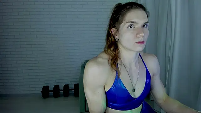 Snapshot of Lisa_Ray chatting on October 9, 11:31 pm Lisa Ray online show from October 9, 11:31 pm