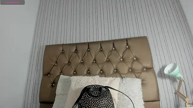 candymery online show from October 14, 7:16 pm