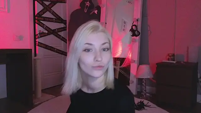 alexa novak online show from October 22, 3:00 am