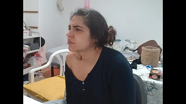 Ursumi1 online show from January 16, 10:06 pm