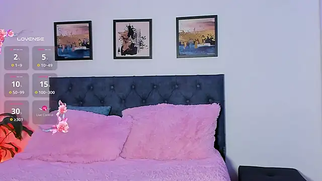 Snapshot of elafranco_ chatting on September 12, 4:58 pm elafranco online show from September 12, 4:58 pm