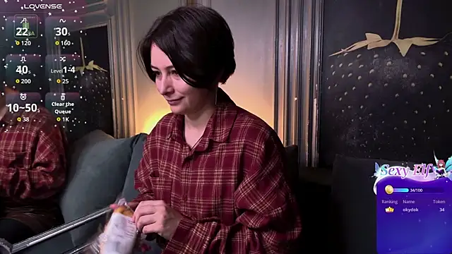 Ishtar Divine online show from April 15, 5:08 am