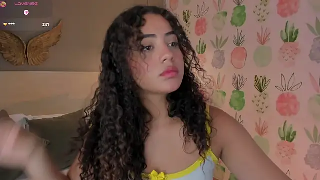 yaya23x online show from March 26, 2:41 pm