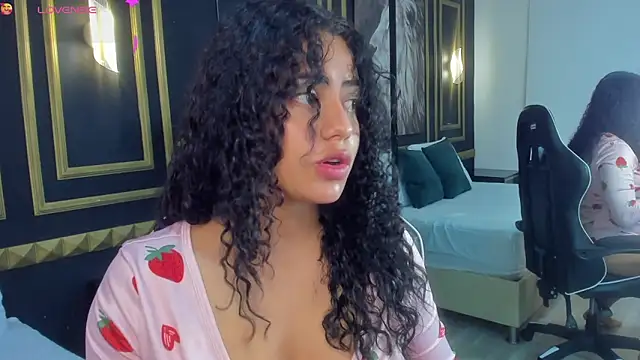 yaya23x online show from September 19, 2:05 pm