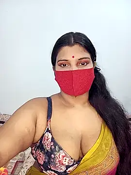 Snapshot of Hot-Angel_ chatting on October 4, 5:28 pm Hot-Angel online show from October 4, 5:28 pm