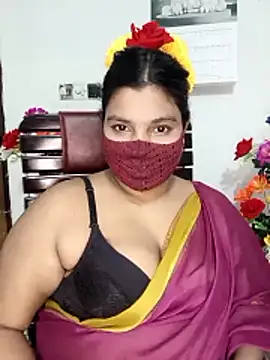 Hot-Angel  online show from February 6, 6:11 pm