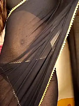 Snapshot of sexyriya_008 chatting on September 22, 7:23 pm sexyriya 008 online show from September 22, 7:23 pm