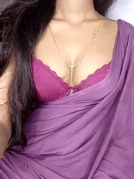 Snapshot of sexyriya_008 chatting on October 14, 5:59 pm sexyriya 008 online show from October 14, 5:59 pm