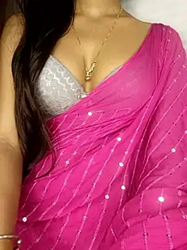 Snapshot of sexyriya_008 chatting on September 23, 7:34 pm sexyriya 008 online show from September 23, 7:34 pm