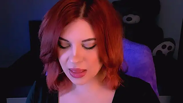 Snapshot of evaharve chatting on October 30, 8:21 pm evaharve online show from October 30, 8:21 pm