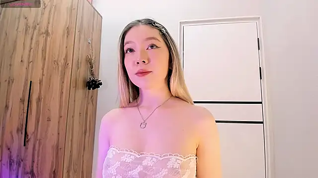 Babby Rabbit online show from April 4, 1:54 pm