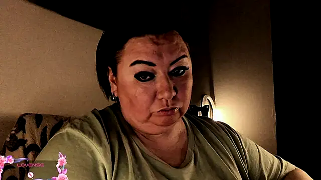 SexxyDreams1 online show from October 6, 6:08 am