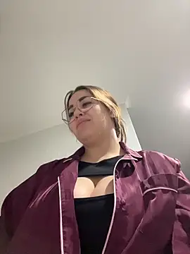 VikiDemini online show from February 1, 7:12 pm