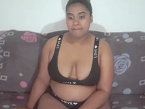 Snapshot of XIndian_Butterfly4uX chatting on October 3, 9:42 pm XIndian Butterfly4uX online show from October 3, 9:42 pm