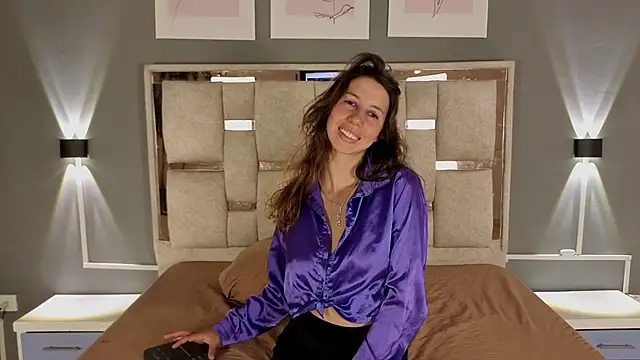 Snapshot of jolie_lov chatting on September 29, 1:16 pm jolie lov online show from September 29, 1:16 pm